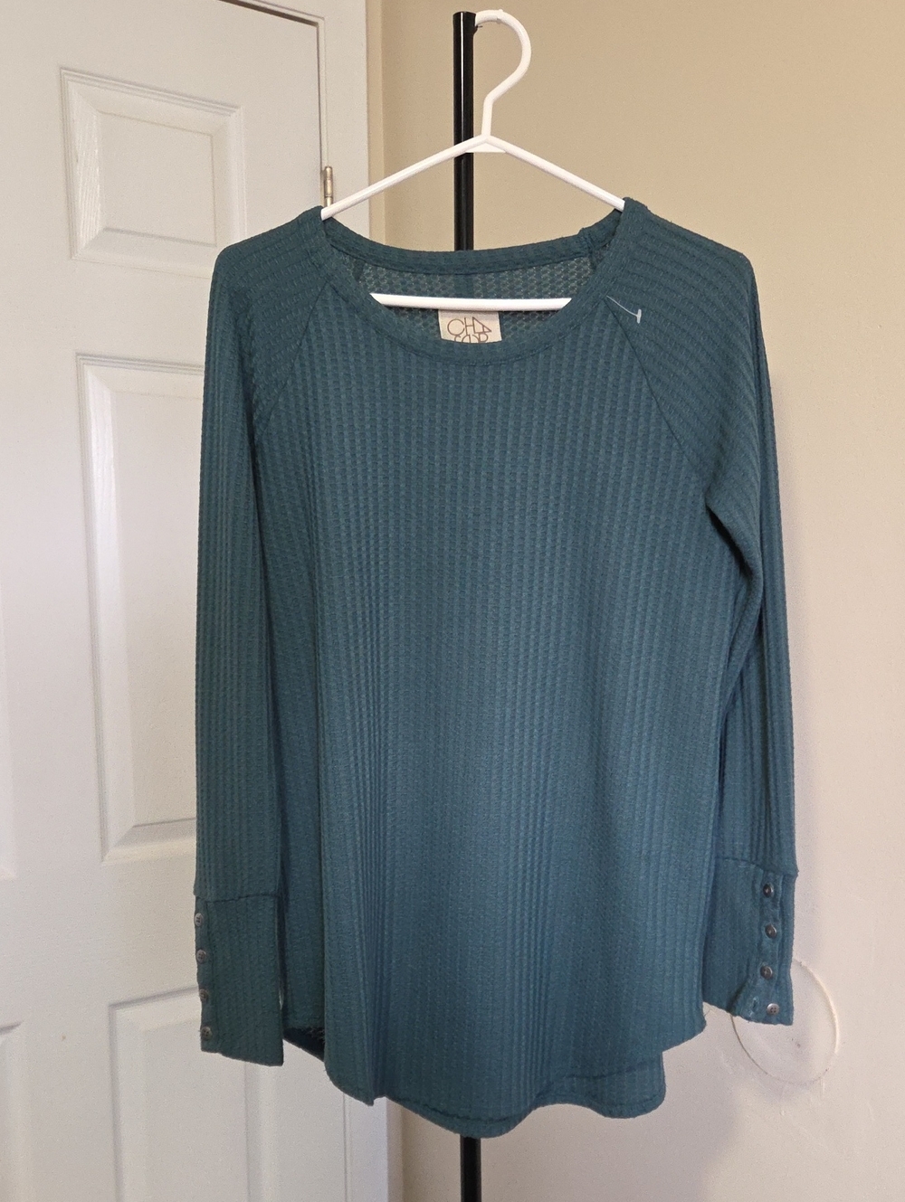 Chaser Ribbed Long-Sleeve Tee in Teal